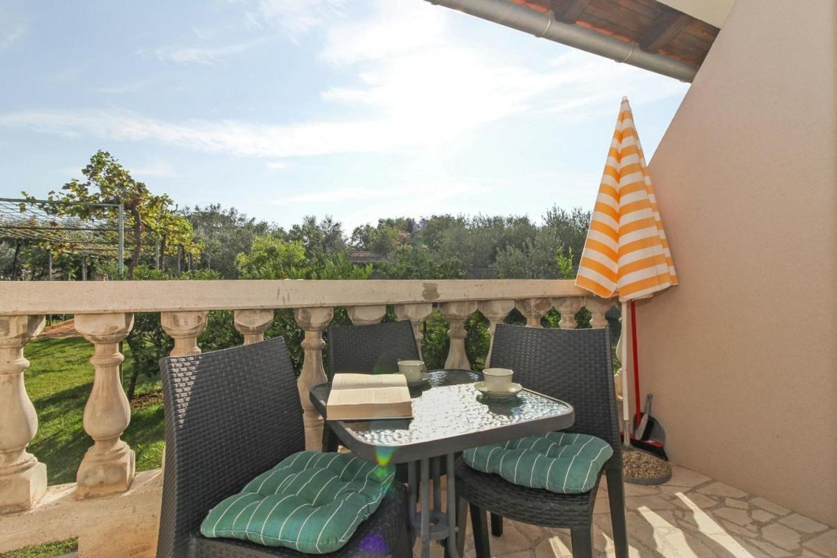 Toni In Pula - Istrien Hotel Exterior photo